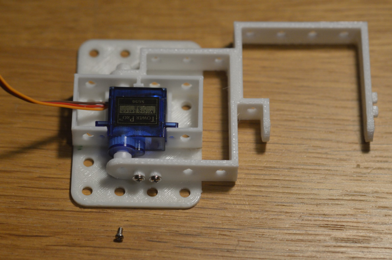 squitty DSC 0023 82884