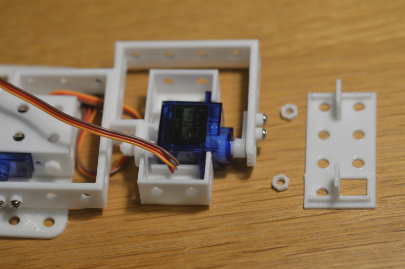 squitty DSC 0042 04085